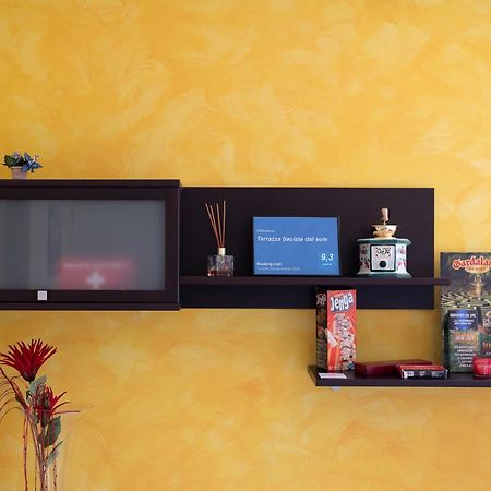 Terrazza Baciata Dal Sole Apartment Лацизе Екстериор снимка