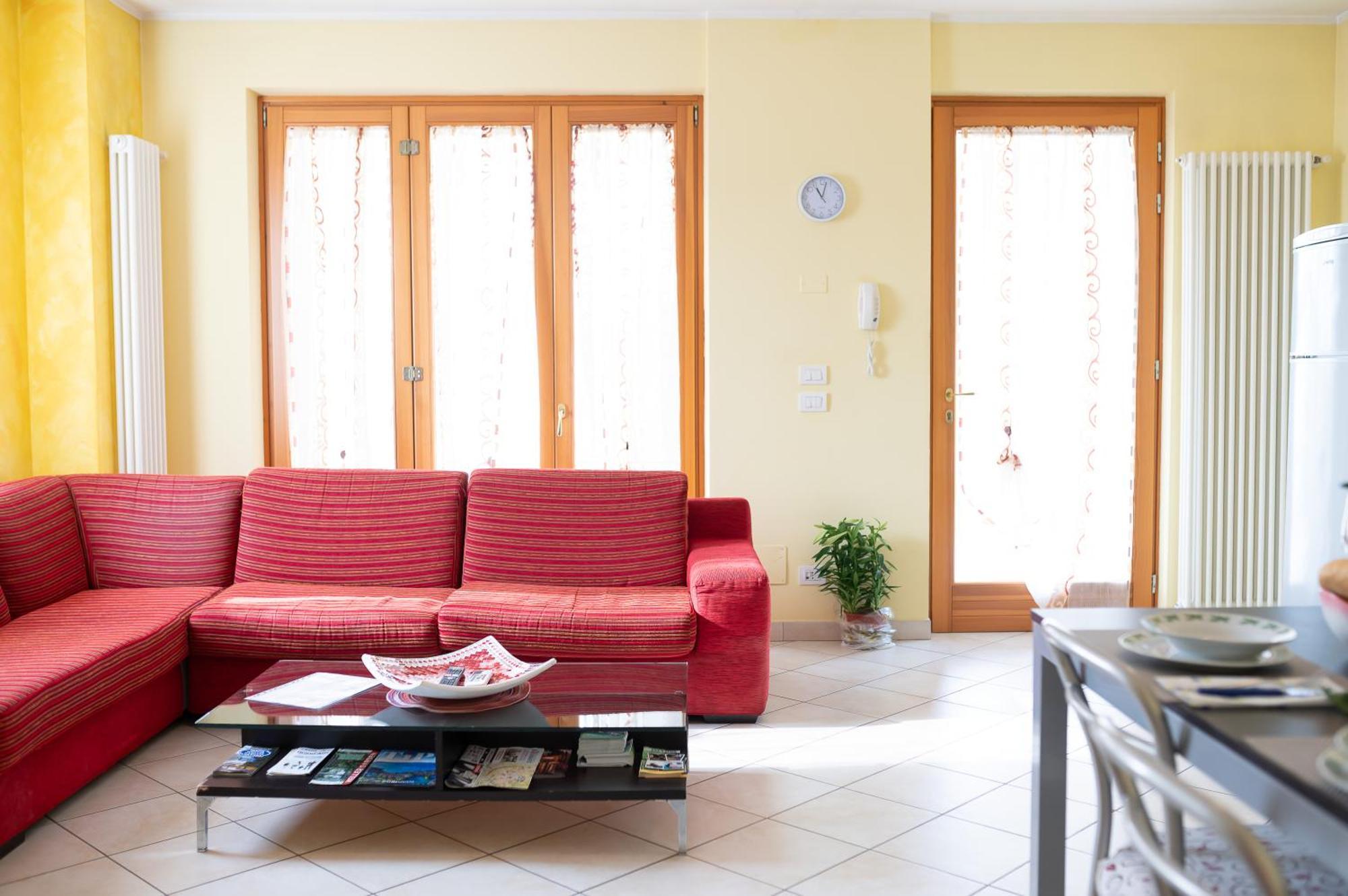 Terrazza Baciata Dal Sole Apartment Лацизе Екстериор снимка